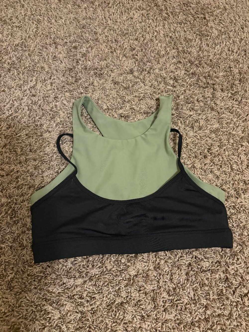 Sarah's Day x White Fox Active Sezzy Luxe 2 Sports Bra Large Green Black Layer